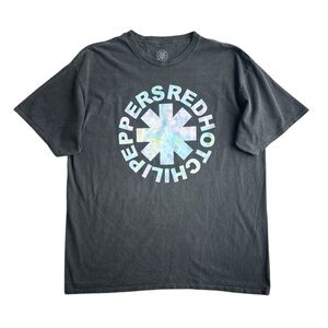 Red Hot Chili Peppers Unlimited Love World Tour Tee Size XL